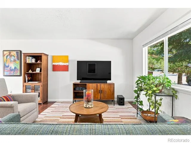 1611 Sunset Drive Louisville, CO 80027