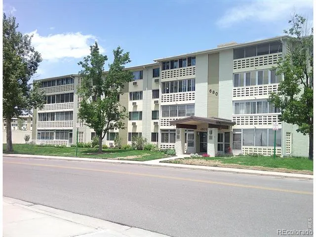 680 S Alton Way #9A Denver, CO 80247