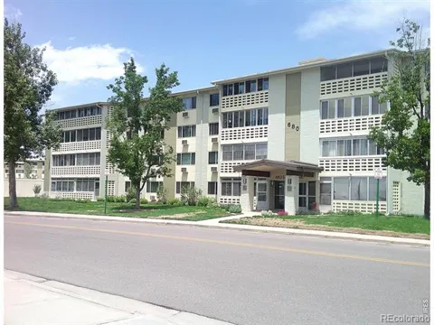 680 S Alton Way #9A