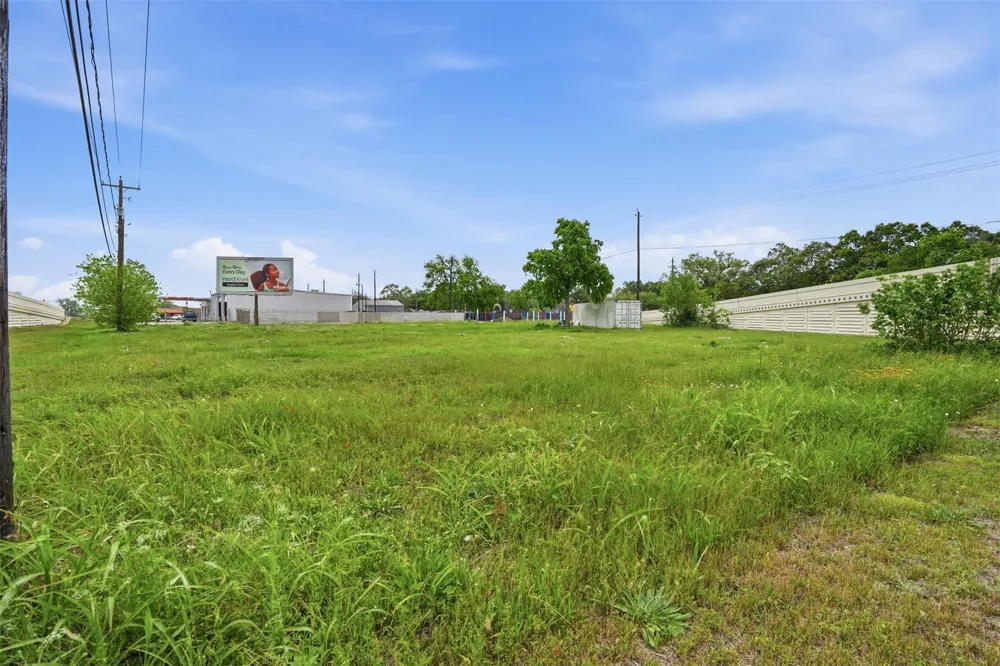 1100 Avenue H Rosenberg, TX 77471