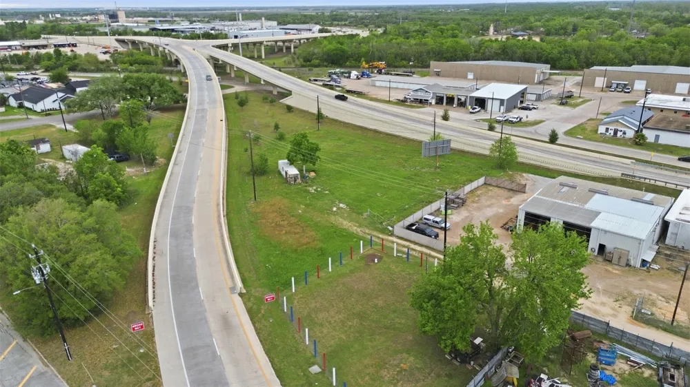 1100 Avenue H Rosenberg, TX 77471
