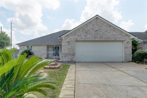 9907 Golden Glen Drive