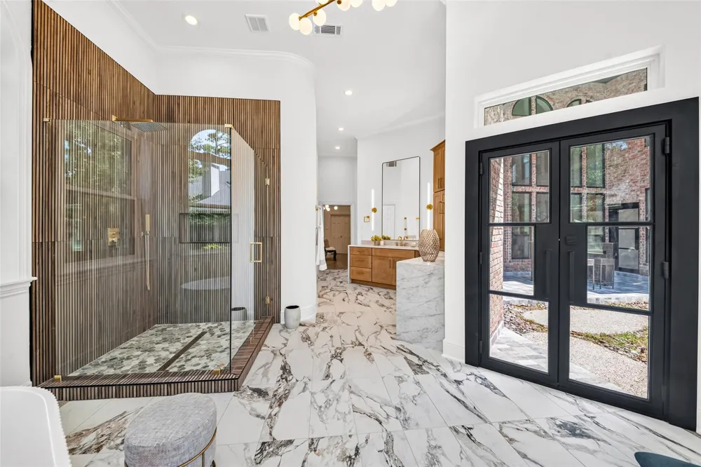 46 Pebble Cove Drive The Woodlands, TX 77381