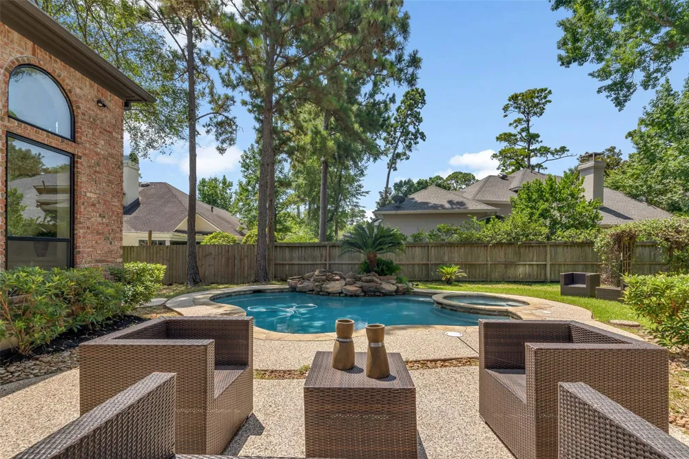 46 Pebble Cove Drive The Woodlands, TX 77381