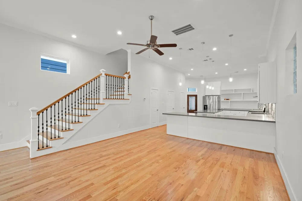 206 Burr Street #A Houston, TX 77011