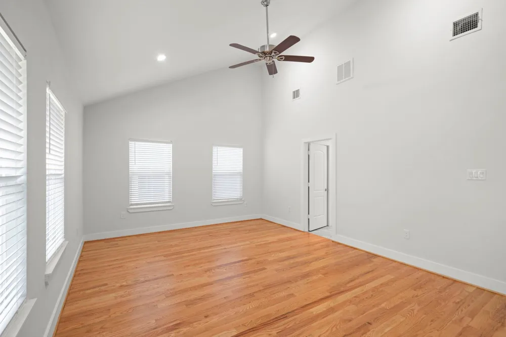 206 Burr Street #A Houston, TX 77011