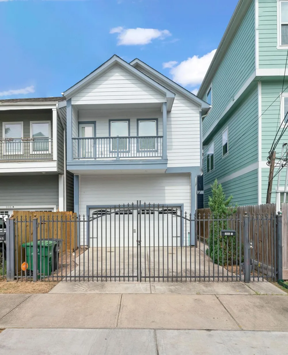 206 Burr Street #A Houston, TX 77011