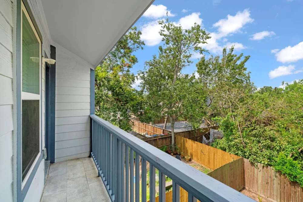 206 Burr Street #A Houston, TX 77011
