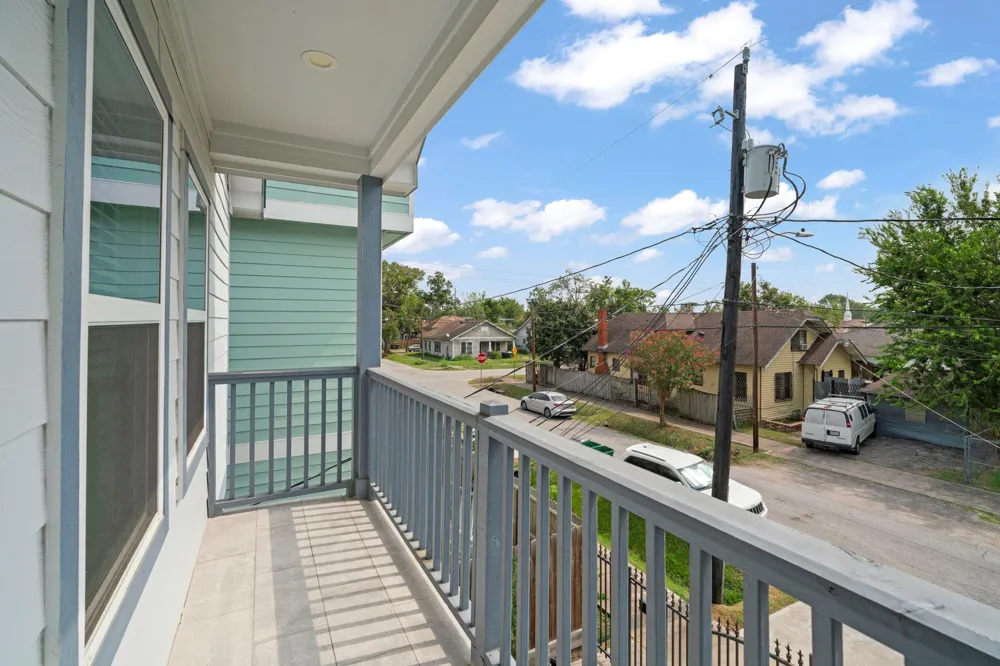 206 Burr Street #A Houston, TX 77011