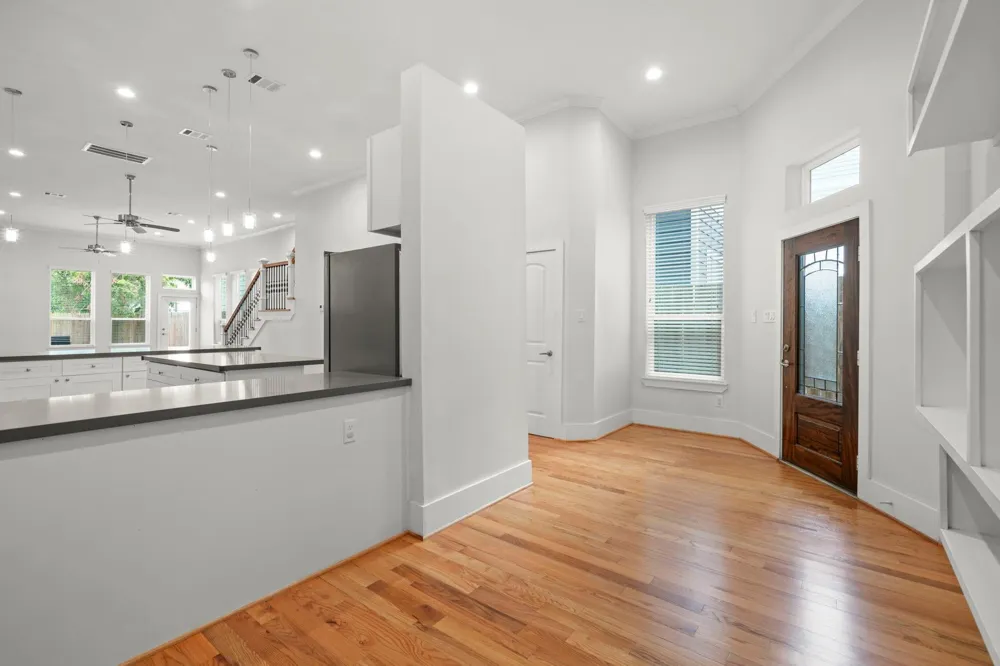 206 Burr Street #A Houston, TX 77011