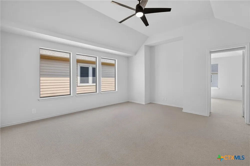 3027 Hidden Meadow Seguin, TX 78155