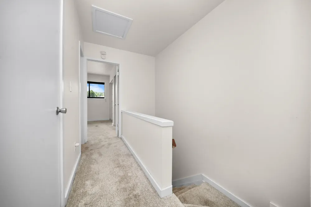 690 Peninsula Court Ann Arbor, MI 48105