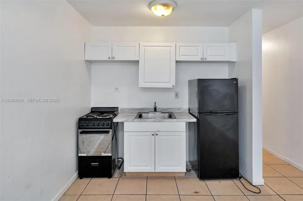 318 Majorca Ave #304 Coral Gables, FL 33134
