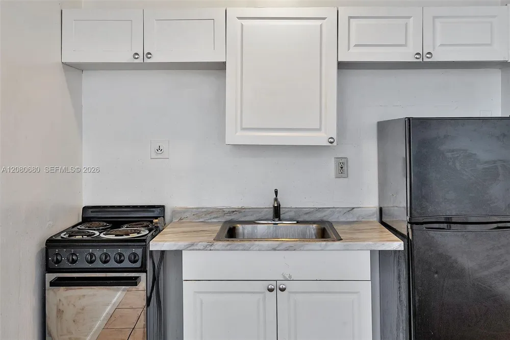 318 Majorca Ave #304 Coral Gables, FL 33134