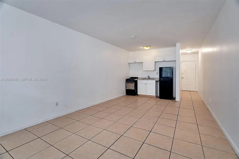 318 Majorca Ave #304 Coral Gables, FL 33134