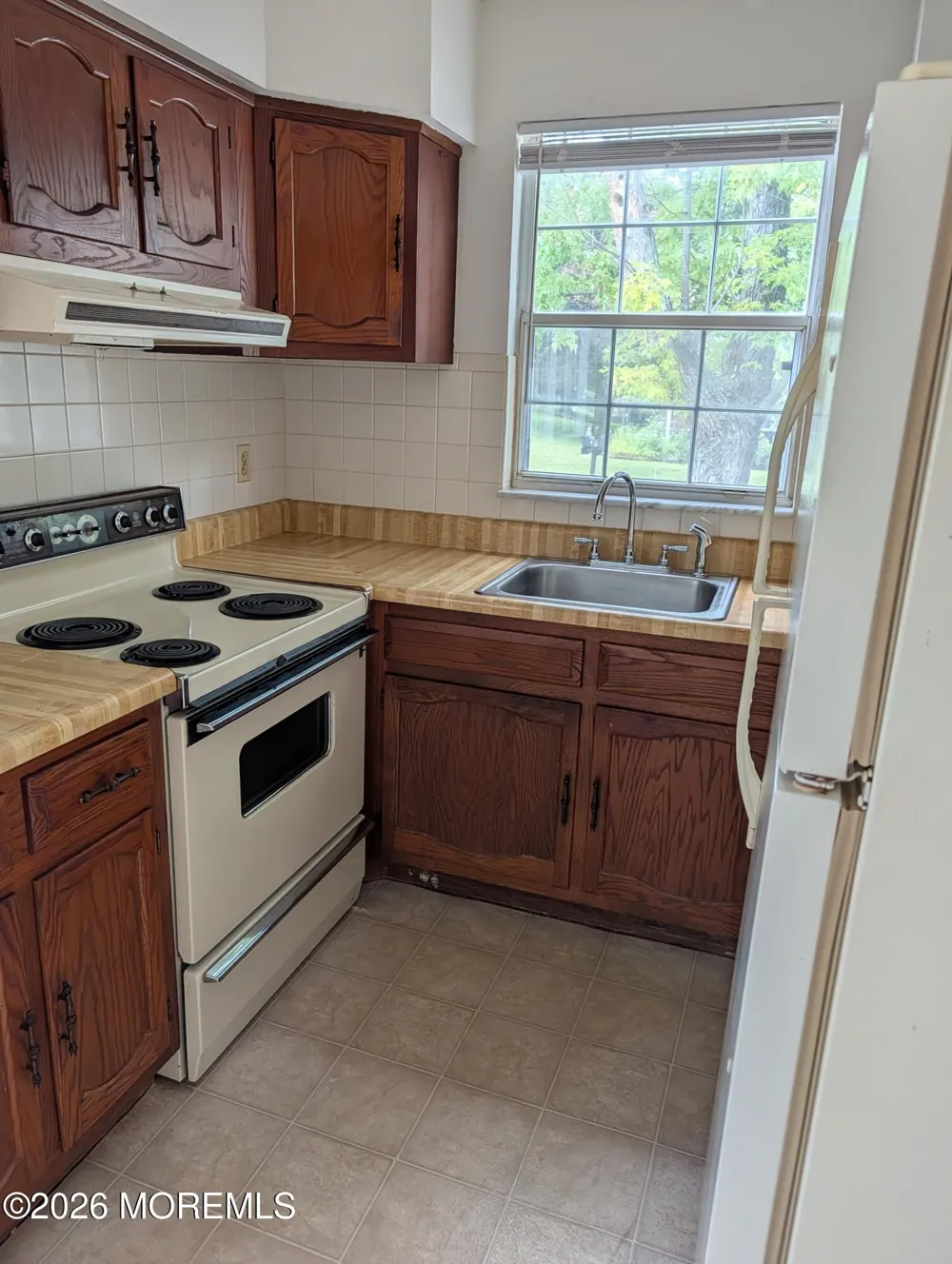 19 Spring Street Whiting, NJ 08759