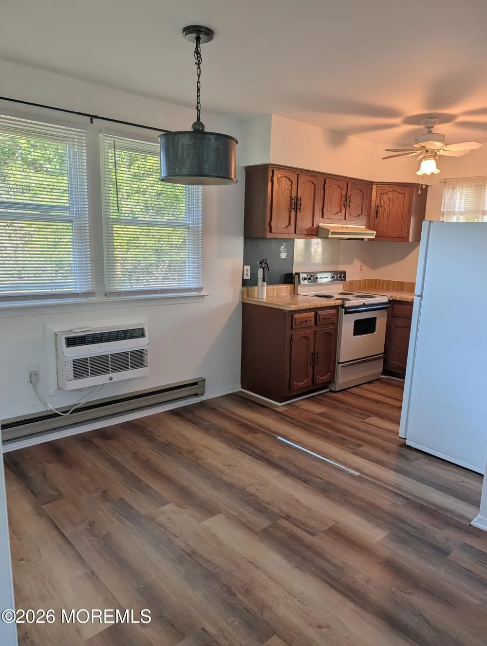 19 Spring Street Whiting, NJ 08759