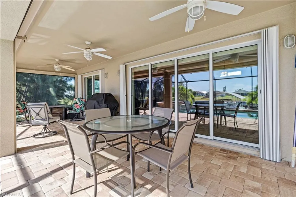 1633 NW 39th Avenue Cape Coral, FL 33993