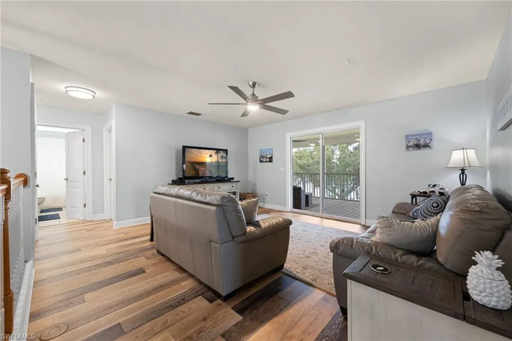16450 Oakview Circle Alva, FL 33920