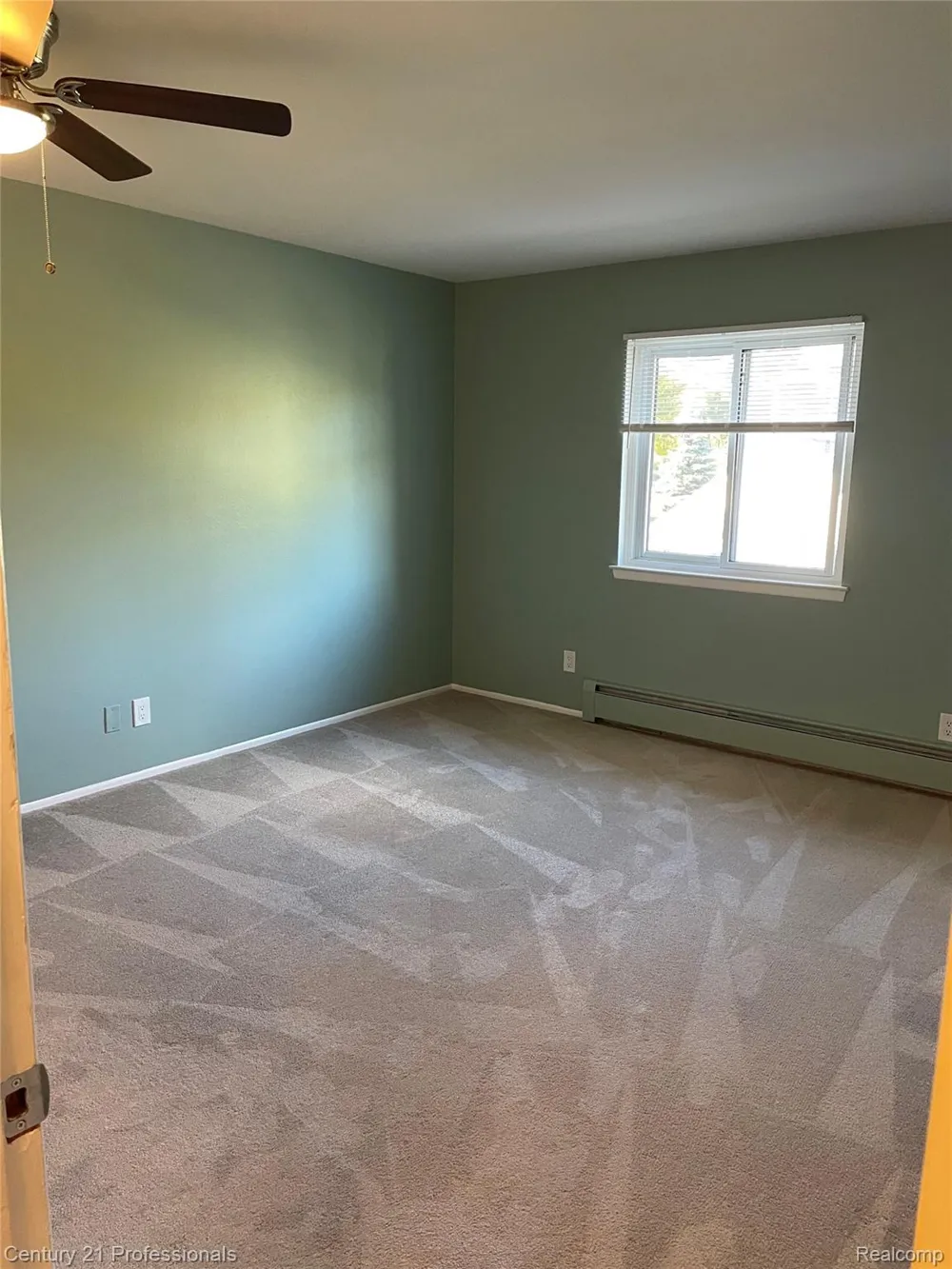 810 Plate Street #205 Rochester City, MI 48307