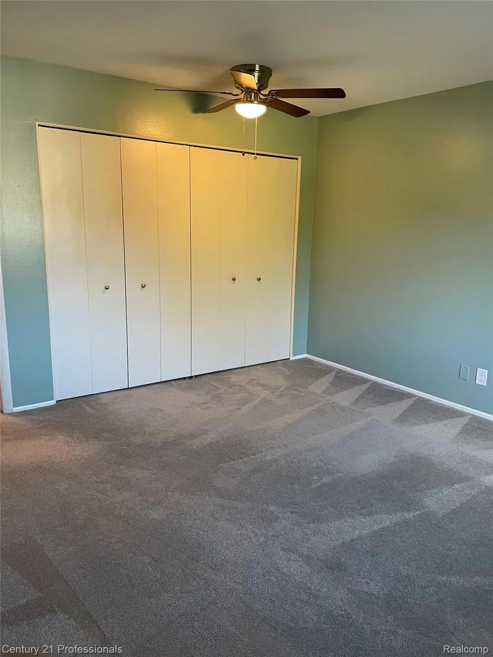 810 Plate Street #205 Rochester City, MI 48307