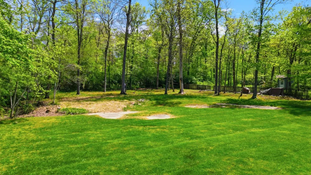 15 Middle Creek Road Signal Mountain, TN 37377
