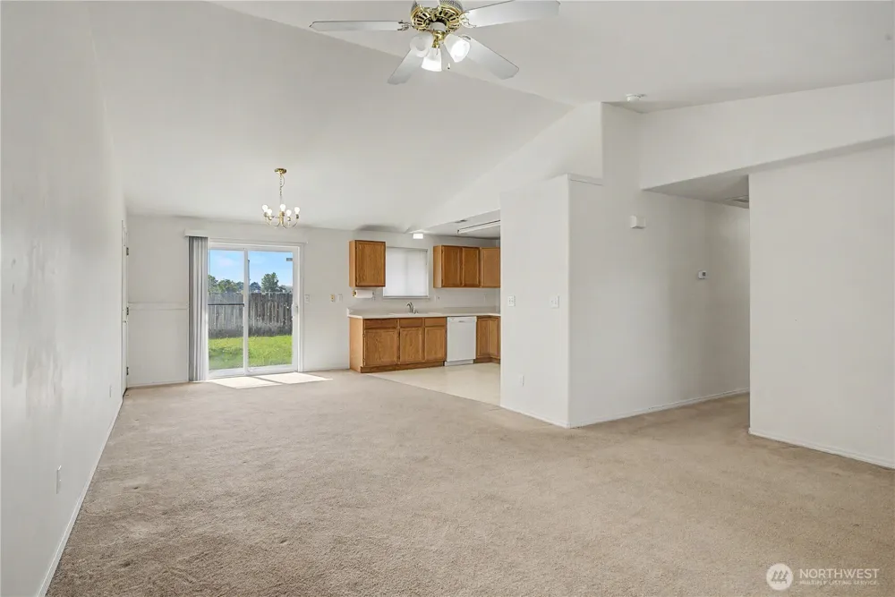 1116 E Hayden Moses Lake, WA 98837