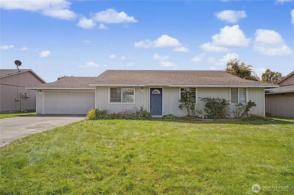 1116 E Hayden Moses Lake, WA 98837