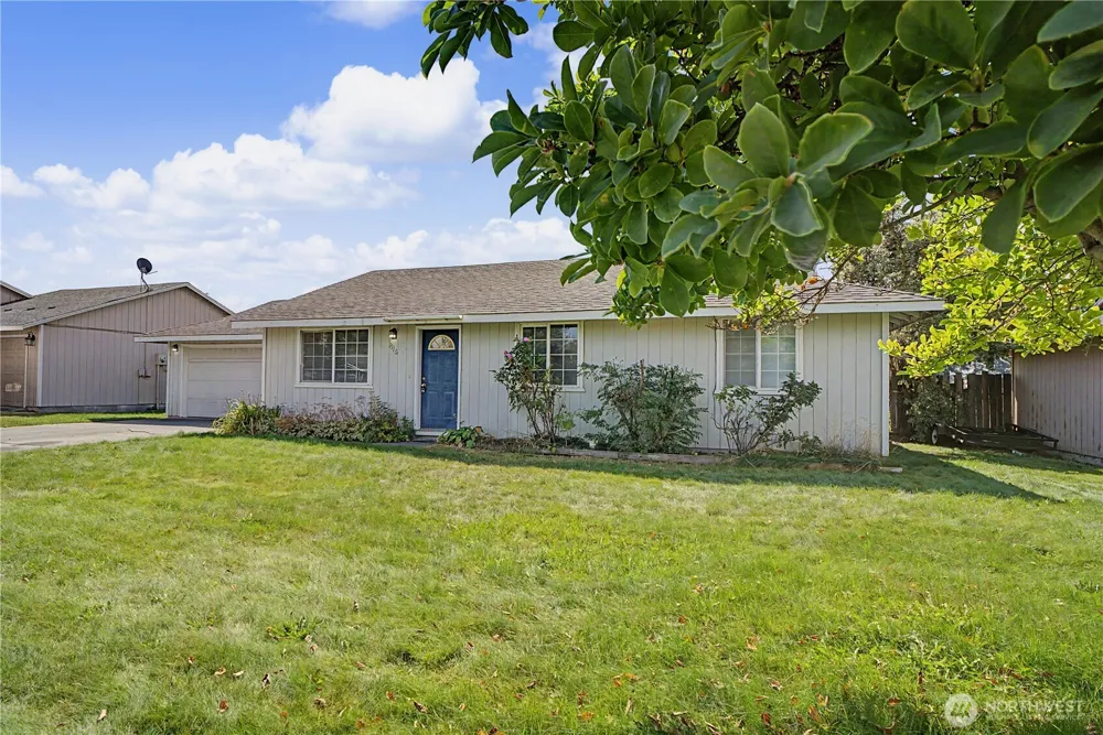 1116 E Hayden Moses Lake, WA 98837
