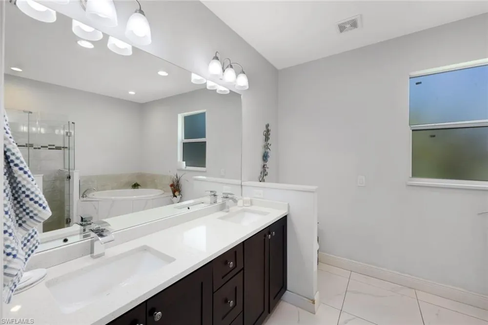 543 20th Street SE Naples, FL 34117