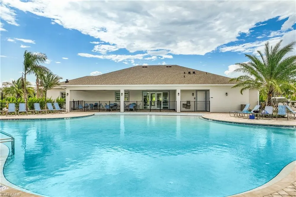 17571 Shade Tree Loop Punta Gorda, FL 33982