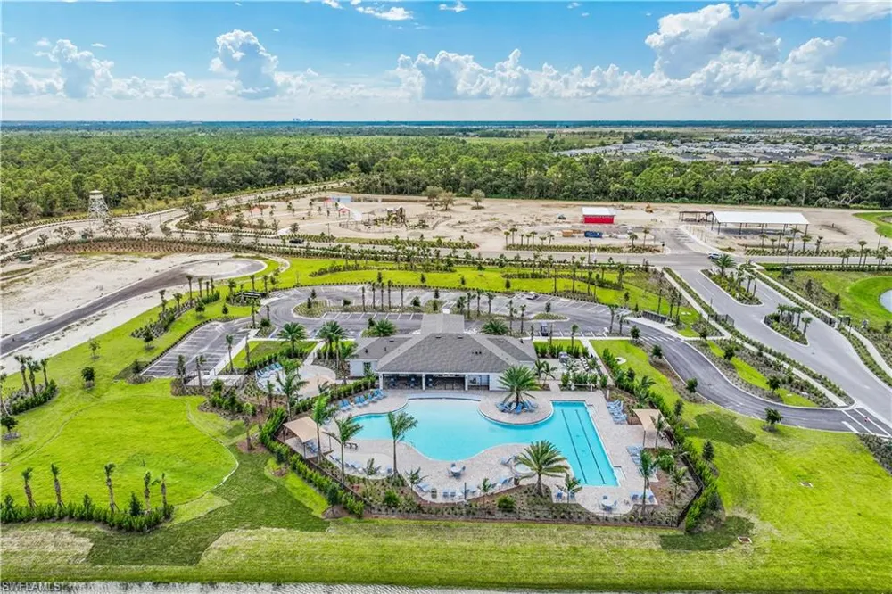 17571 Shade Tree Loop Punta Gorda, FL 33982