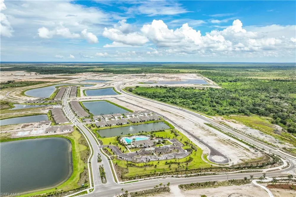17571 Shade Tree Loop Punta Gorda, FL 33982