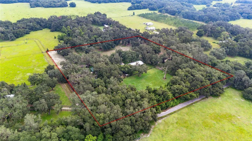 4457 CR 542H Bushnell, FL 33513