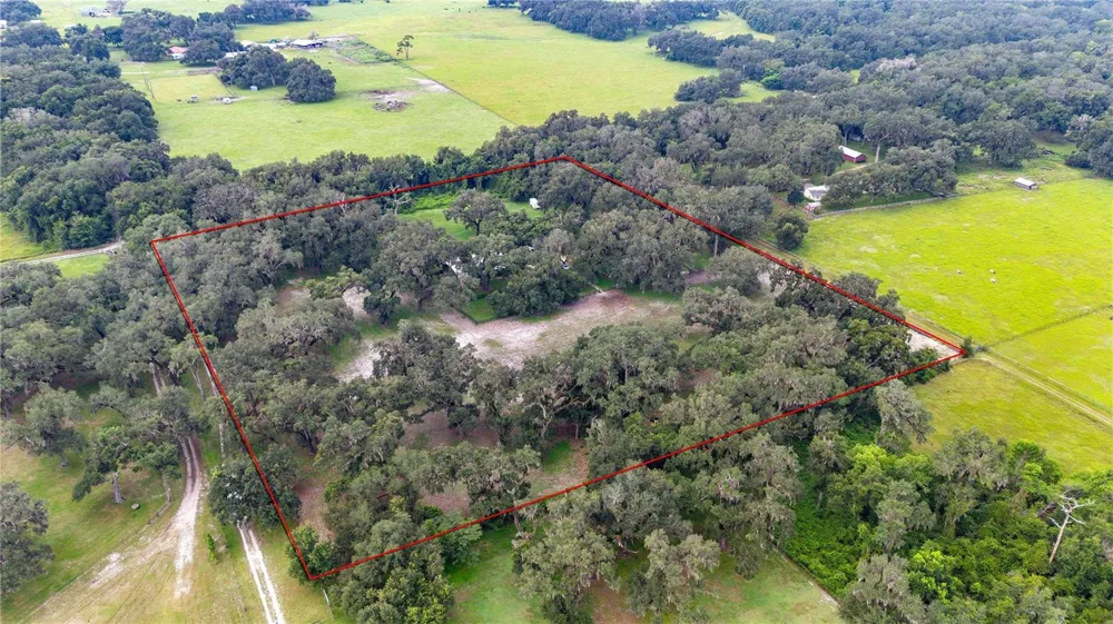 4457 CR 542H Bushnell, FL 33513