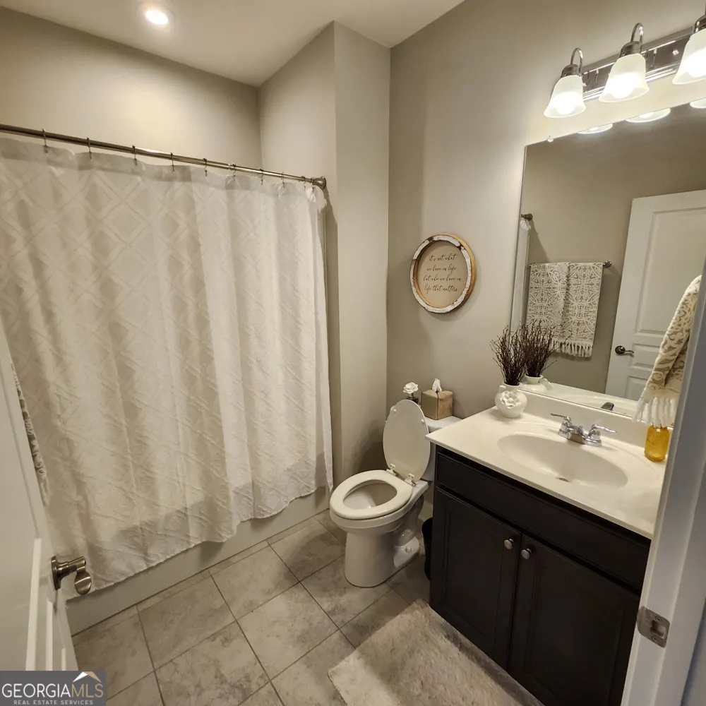 5639 Maple Bluff WAY Hoschton, GA 30548