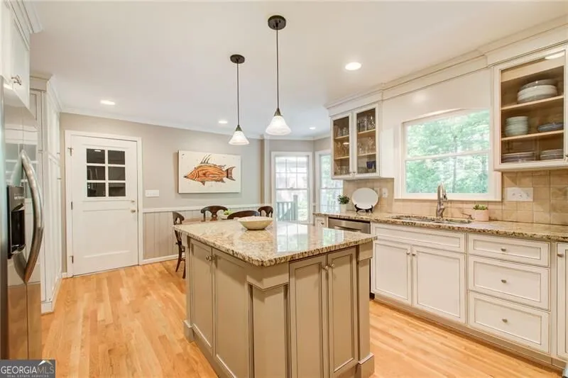 635 Winding Creek CT Sandy Springs, GA 30328