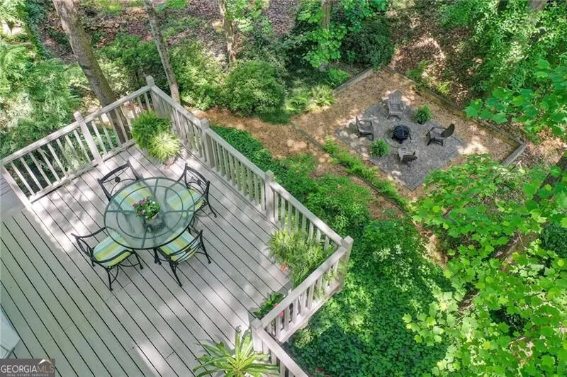 635 Winding Creek CT Sandy Springs, GA 30328