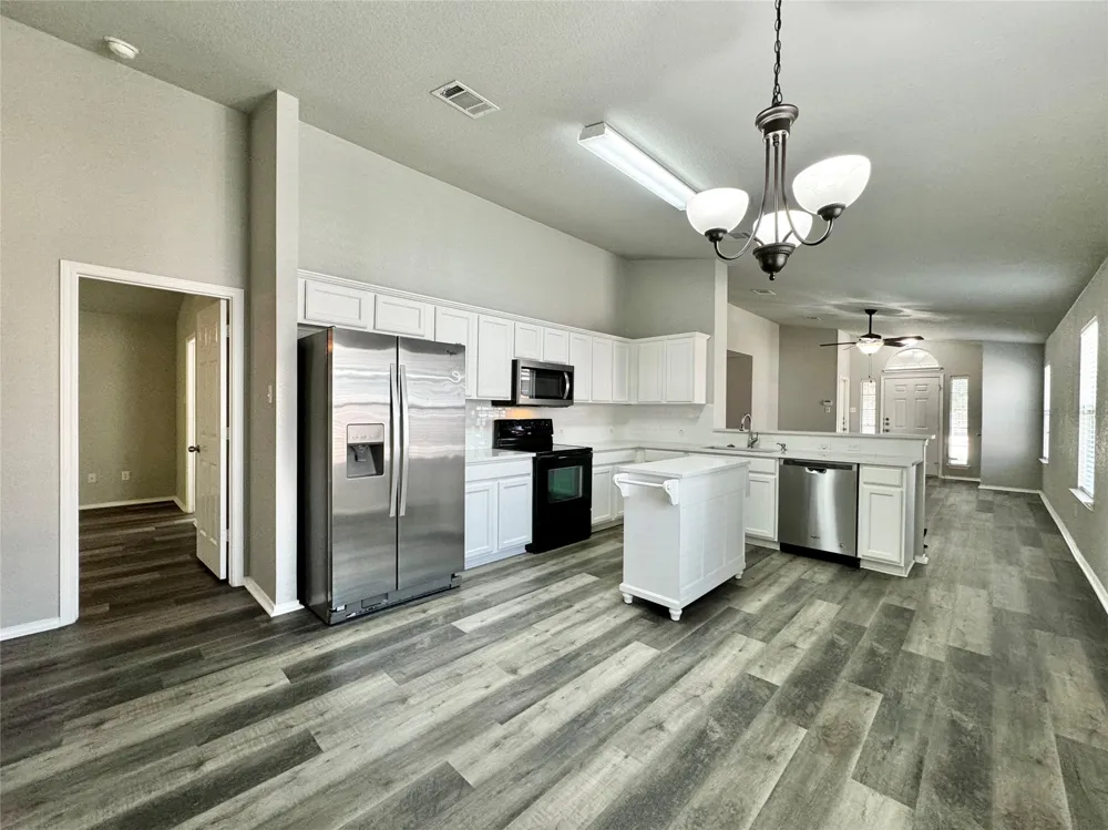 1014 Aiken Drive Leander, TX 78641