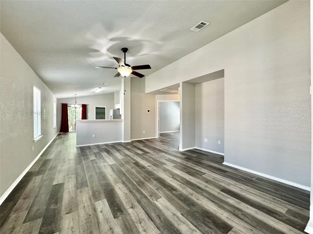 1014 Aiken Drive Leander, TX 78641