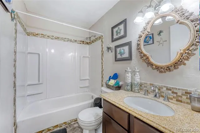 14034 E Utah Circle Aurora, CO 80012