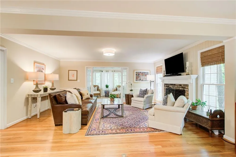 635 Winding Creek Court Sandy Springs, GA 30328