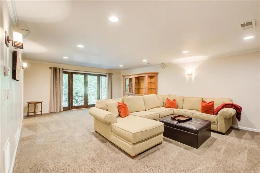 635 Winding Creek Court Sandy Springs, GA 30328