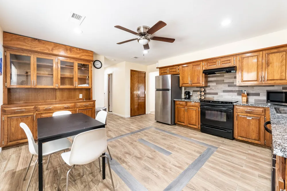 5505 Edgewater Circle Rowlett, TX 75088