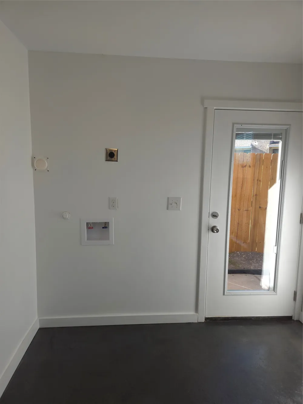 1135 Holly Glen Circle #A Dallas, TX 75232