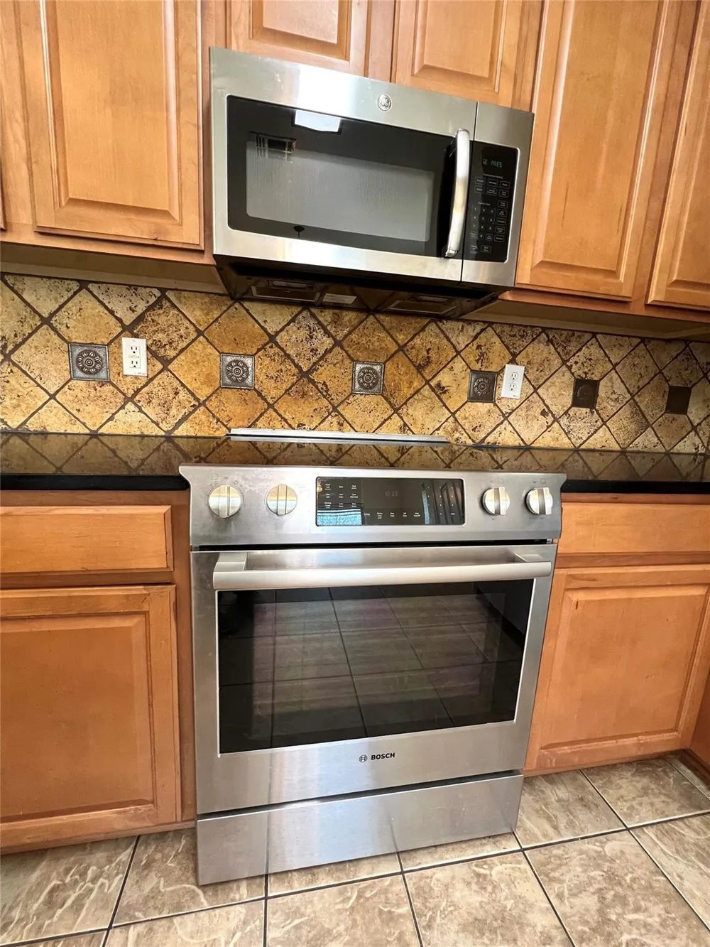 6917 Red Bluff Drive McKinney, TX 75070