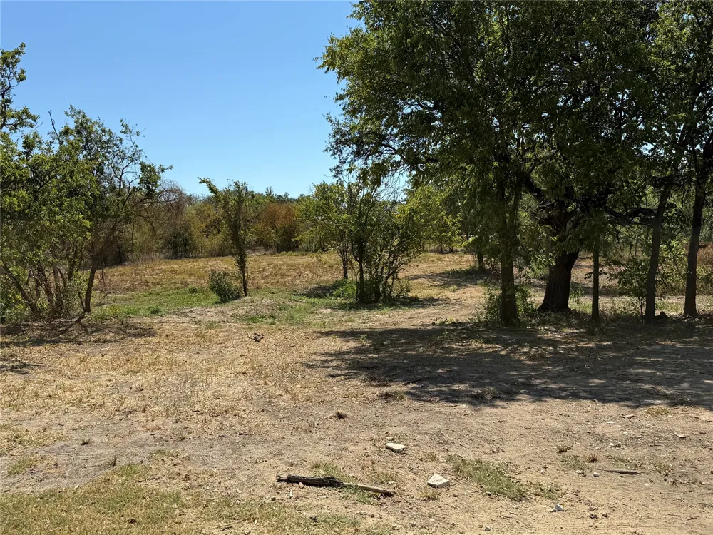 803 Billings Road Tolar, TX 76476