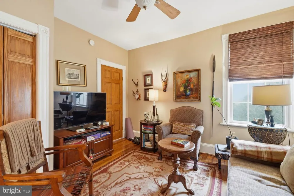 3493 HOLMEAD PLACE NW Washington, DC 20010