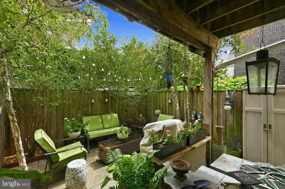3493 HOLMEAD PLACE NW Washington, DC 20010
