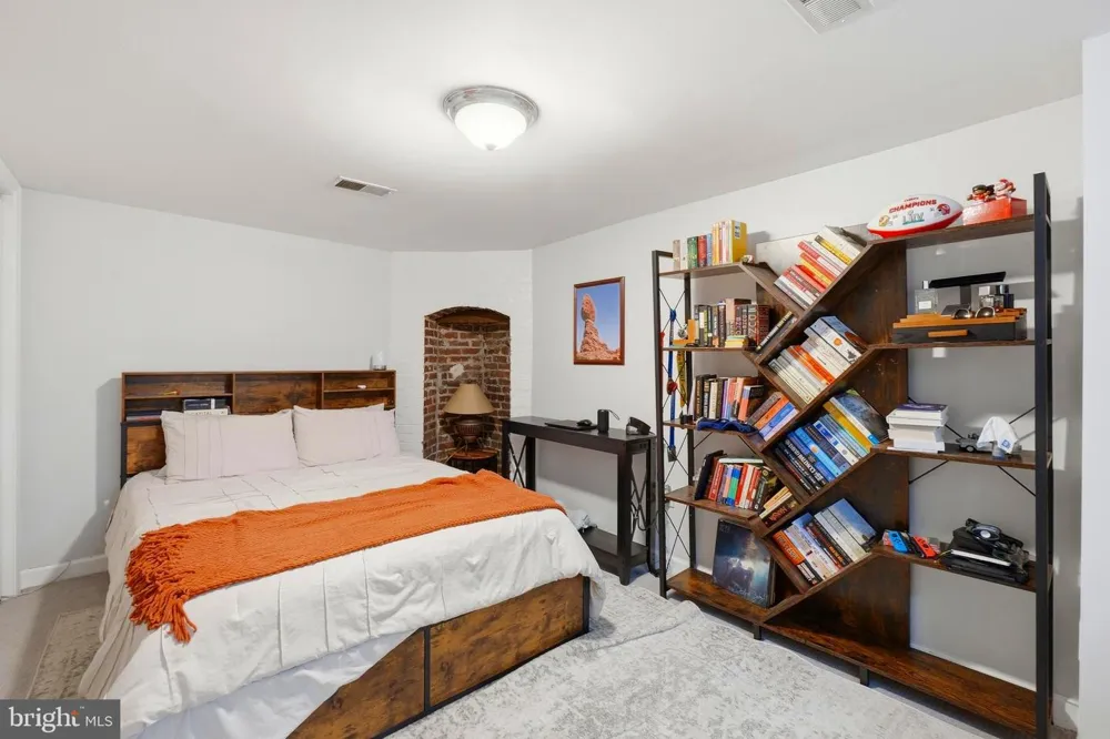 3493 HOLMEAD PLACE NW Washington, DC 20010